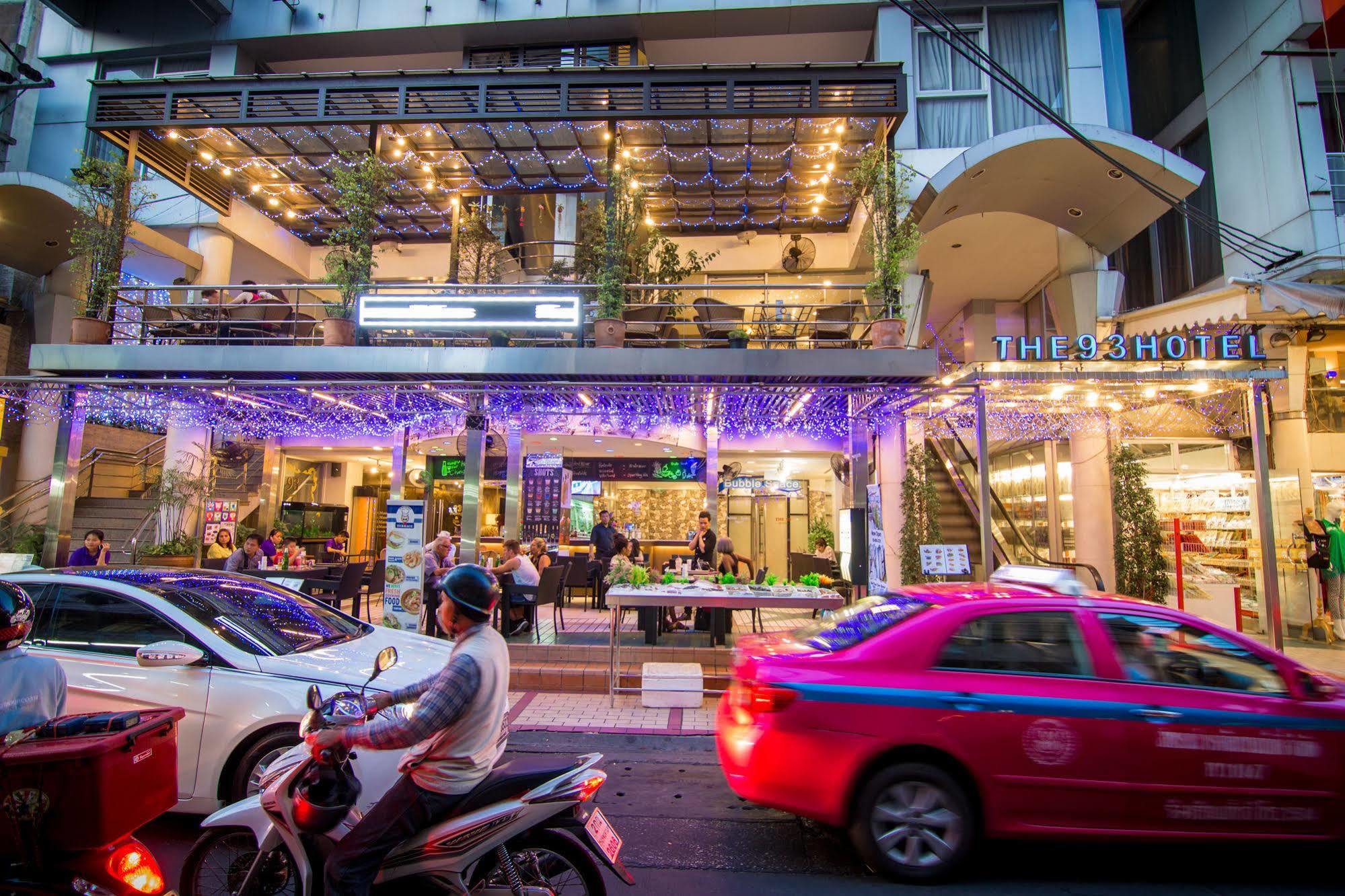 Bubble Space Bangkok Exterior photo
